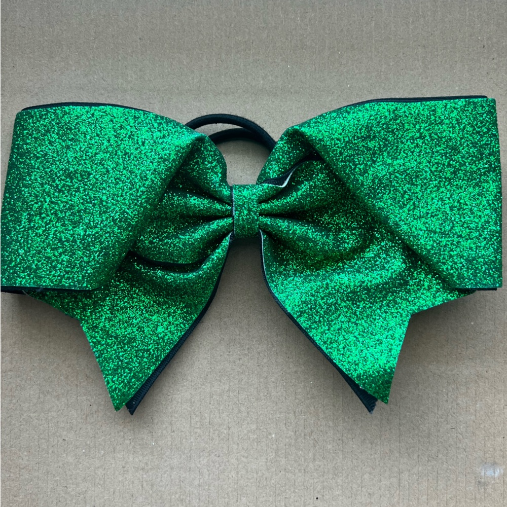 Cheer Bow 🎀3 for 35⭐️